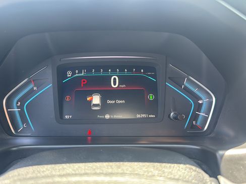 Used 2023 Honda Odyssey Touring image 15