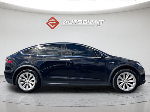 Used 2020 Tesla Model X Long Range AWD/4WD image 6