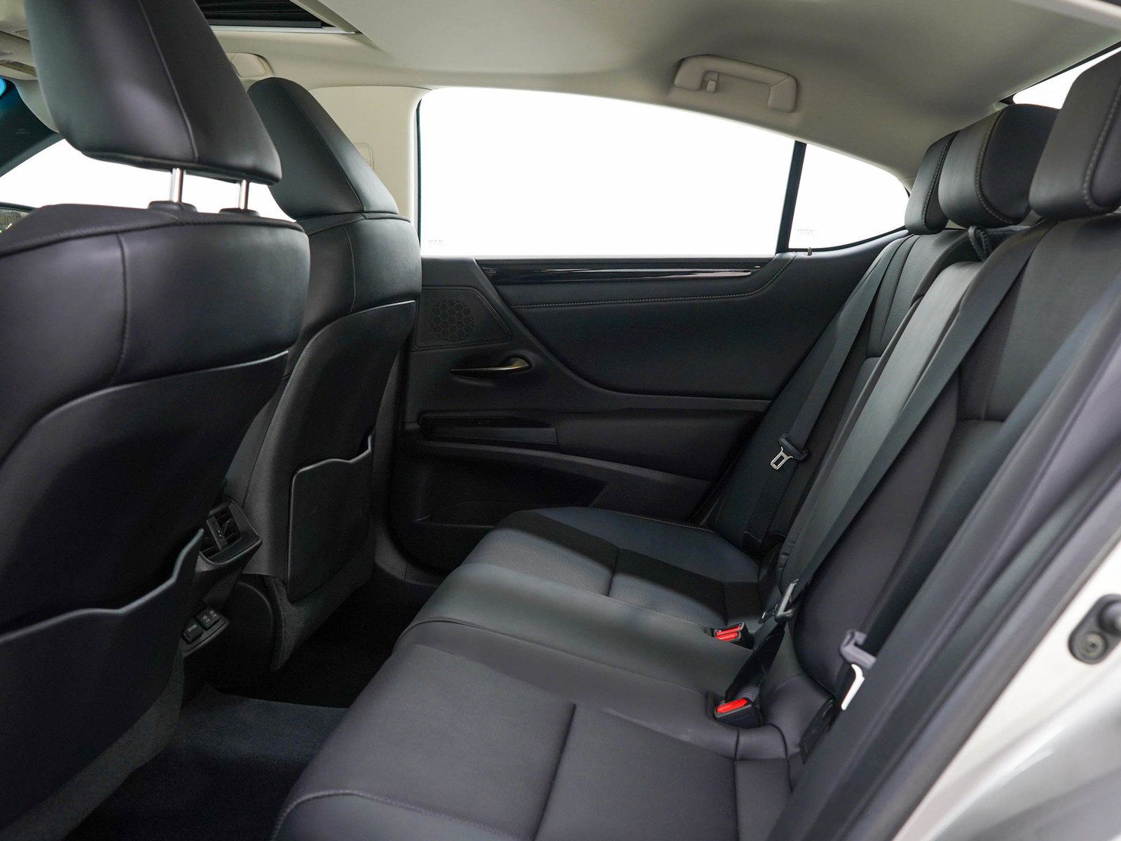 Used 2021 Lexus ES 350 FWD image 17