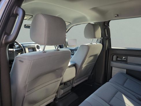 Used 2013 Ford F150 XLT w/ XLT Chrome Pkg image 13