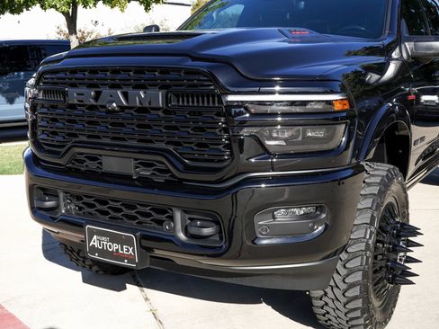 Used 2025 RAM 3500 Limited image 32