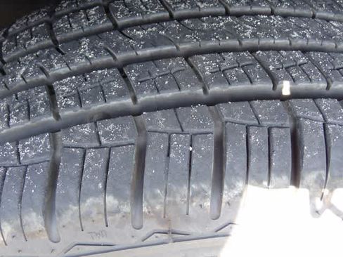 Used 2024 Toyota RAV4 XLE FWD image 14