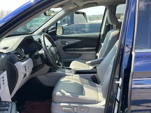 Used 2023 Honda Ridgeline RTL-E image 9