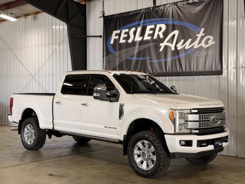 Used 2017 Ford F350 Platinum w/ Platinum Ultimate Package AWD/4WD image 36