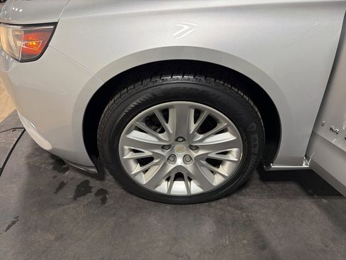 Used 2019 Chevrolet Impala LS image 34