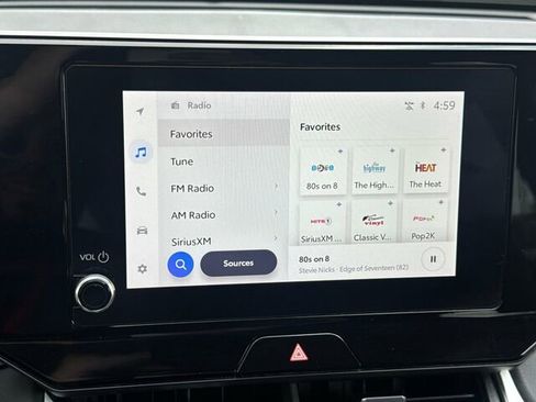 Used 2024 Toyota Venza LE image 22