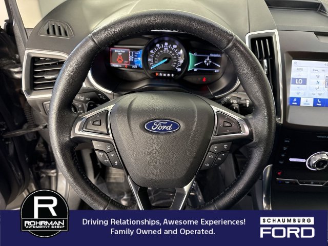 Used 2020 Ford Edge Titanium w/ Class II Trailer Tow Package AWD/4WD image 12