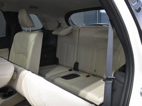 Used 2025 INFINITI QX60 Luxe image 34