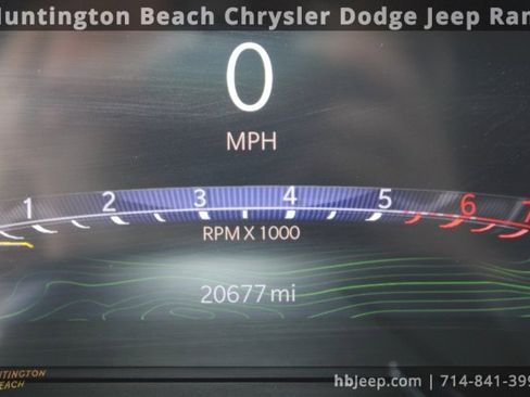 Used 2023 Jeep Grand Cherokee Trailhawk image 23