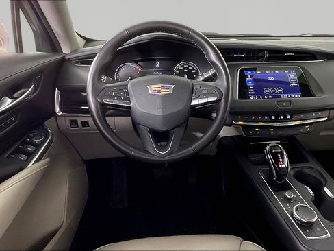 Used 2023 Cadillac XT4 Premium Luxury w/ Driver Assist Package image 8