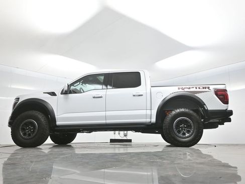 Used 2025 Ford F150 Raptor AWD/4WD image 56