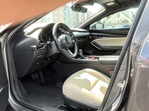 Used 2023 MAZDA MAZDA3 s image 10