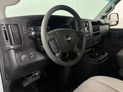 Used 2023 Chevrolet Express 3500 LS image 20