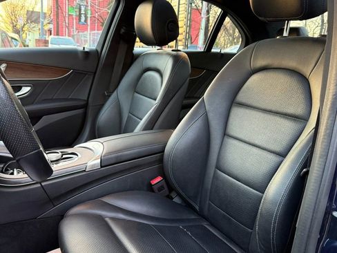 Used 2020 Mercedes-Benz C 300 4MATIC Sedan image 7