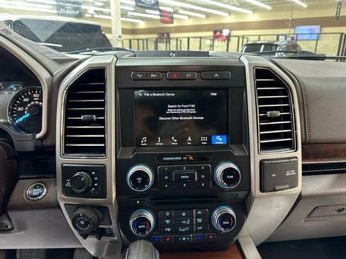 Used 2018 Ford F150 King Ranch w/ Equipment Group 601A Luxury image 30