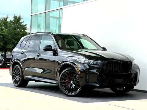 New 2026 BMW X5 xDrive40i w/ M Sport Package AWD/4WD image 1