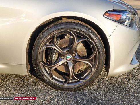 Used 2019 Alfa Romeo Giulia Ti Sport w/ Quick Order Package 22S Sport image 10