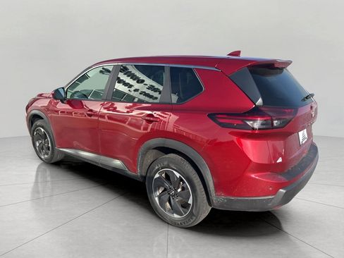 Used 2025 Nissan Rogue SV image 33