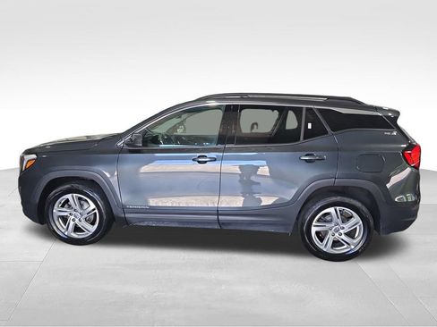 Used 2018 GMC Terrain SLE w/ Driver Convenience Package AWD/4WD image 2
