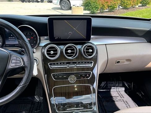 Used 2016 Mercedes-Benz C 300 4MATIC Sedan image 19