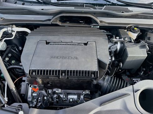 New 2026 Honda Pilot Sport image 27
