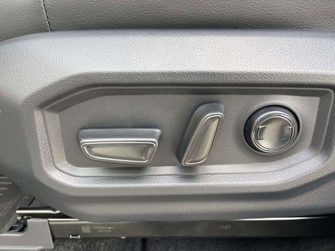 New 2026 Toyota Tundra Limited w/ Limited PVM Package AWD/4WD image 11