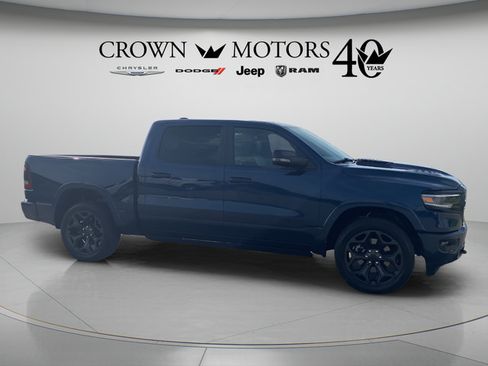 Used 2024 RAM 1500 Limited AWD/4WD image 4