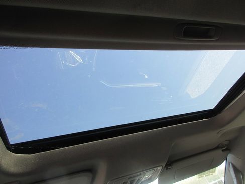 New 2026 GMC Sierra 2500 SLT w/ SLT Premium Package image 16