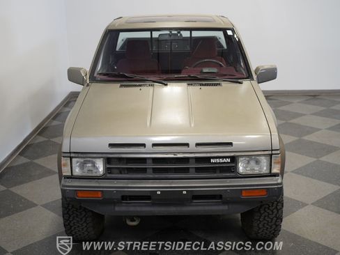 Used 1989 Nissan Pickup 4x4 King Cab V6 image 37
