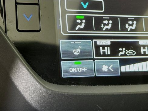 Certified 2025 Subaru Forester Sport image 12