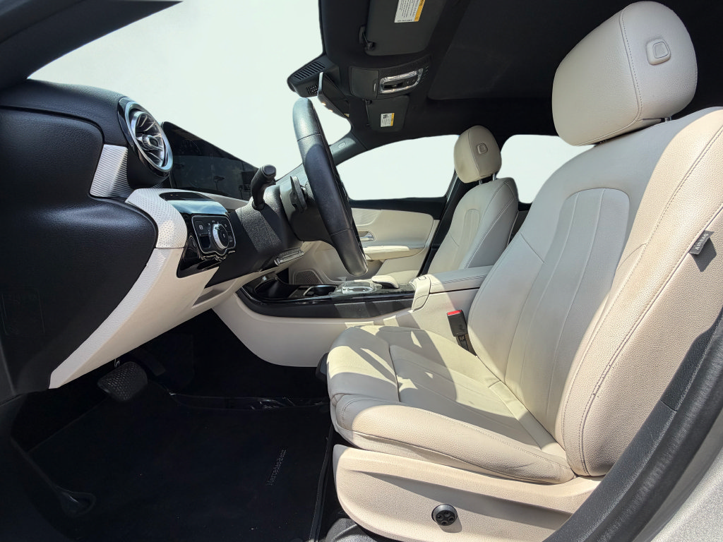 Used 2019 Mercedes-Benz A 220 image 38