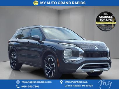 Used 2024 Mitsubishi Outlander SEL