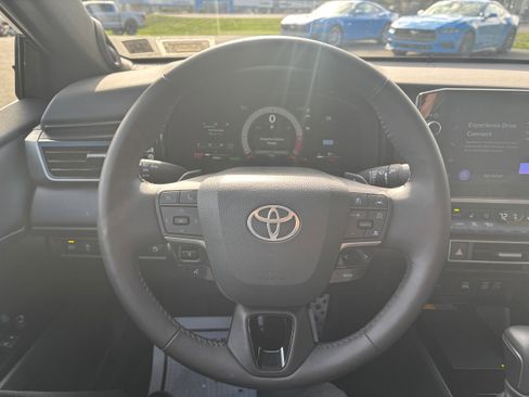 Used 2025 Toyota Camry XSE w/ Premium Package FWD image 12