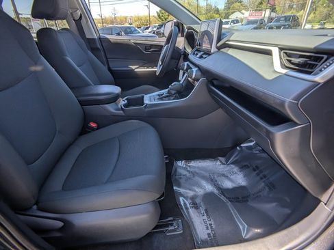 Used 2025 Toyota RAV4 LE image 18