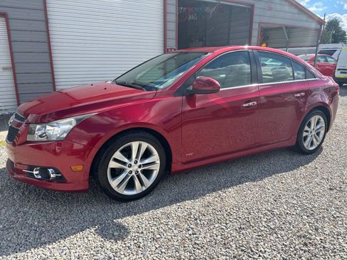 Used 2012 Chevrolet Cruze LTZ w/ RS Package FWD image 3