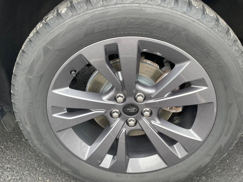 Used 2021 Ford Explorer XLT w/ Equipment Group 202A image 31