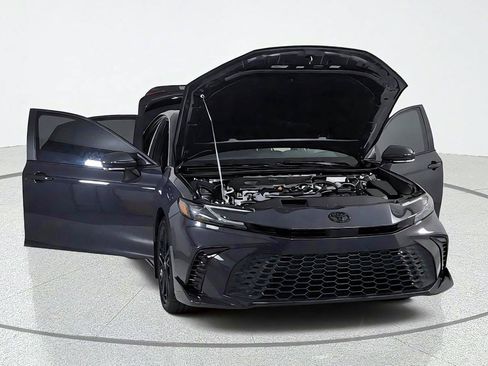 Used 2026 Toyota Camry XSE FWD image 9