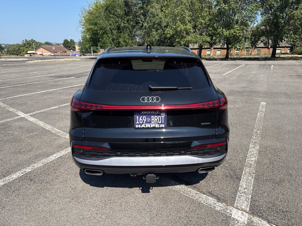 Used 2025 Audi Q5 Premium AWD/4WD image 7