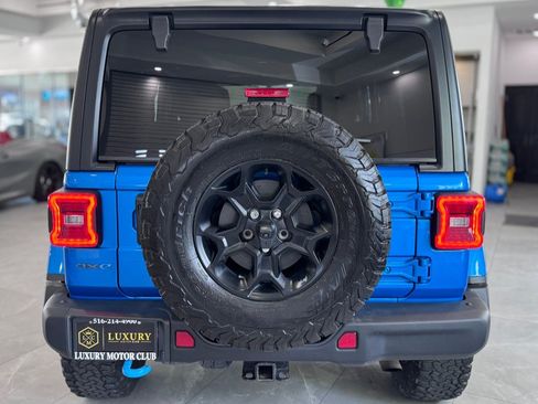 Used 2023 Jeep Wrangler Unlimited Rubicon 4xe AWD/4WD image 7