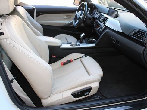 Used 2015 BMW 428i Coupe image 17