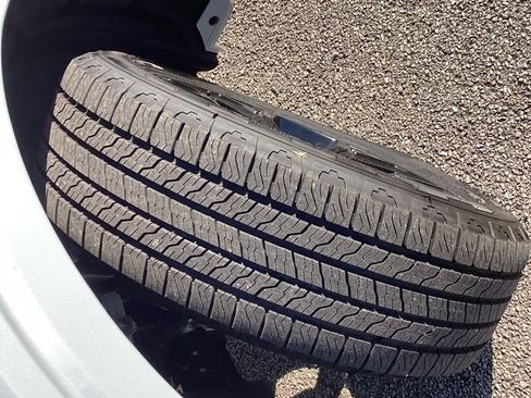 New 2026 Ford Maverick Lobo image 16