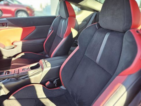 Used 2024 Toyota GR86 TRUENO Edition image 19