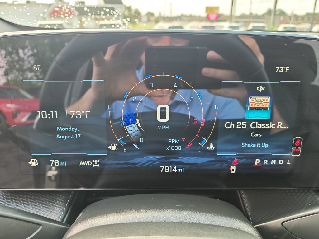 Used 2026 Chevrolet Equinox LT AWD/4WD image 18