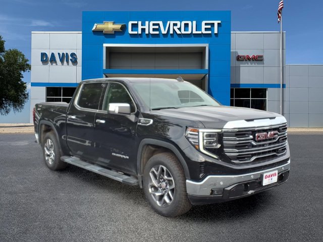 Used 2024 GMC Sierra 1500 SLT w/ SLT Premium Plus Package AWD/4WD image 1
