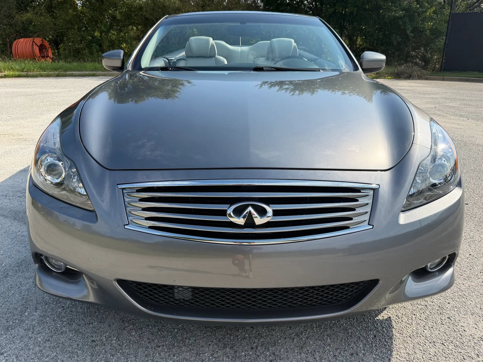 Used 2012 INFINITI G37 Convertible w/ Premium Pkg RWD image 8