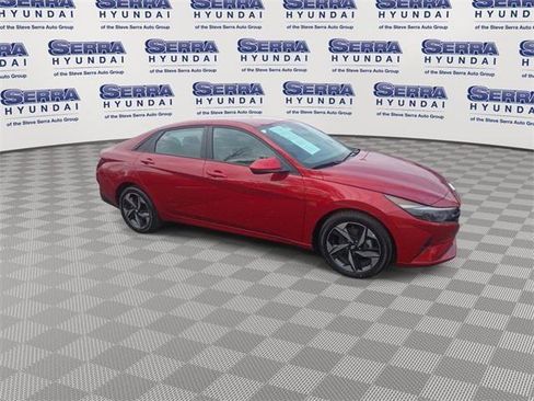 Certified 2023 Hyundai Elantra SEL w/ Convenience Package image 2