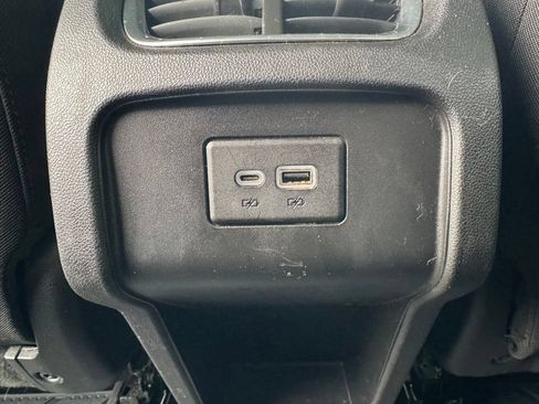 Used 2020 Chevrolet Blazer LT FWD image 19