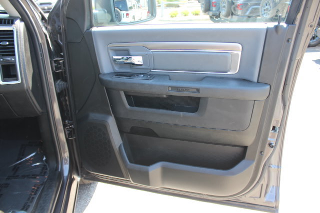Used 2024 RAM 1500 Classic SLT RWD image 27