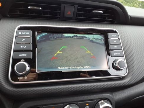 New 2025 Nissan Kicks Play S image 14