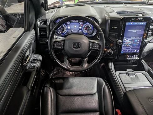 Used 2022 RAM 1500 Limited AWD/4WD image 16